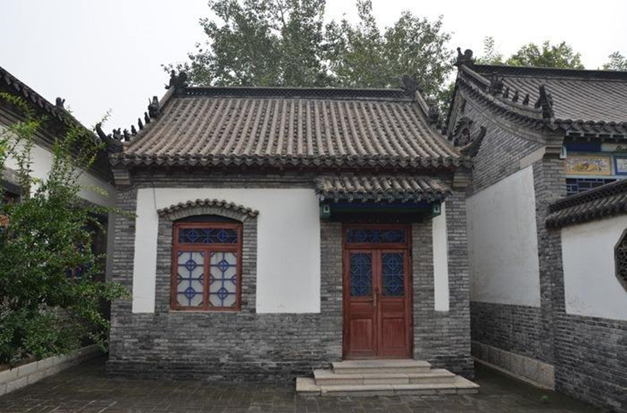 1548782433630592.jpg c04.jpg